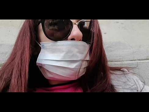 ❤️ Faigheann Nicoletta díoltas ar a comharsa agus pees ina gharáiste (Coraintín Iodálach Speisialta Covid19) ️ Físeán fuck ag ga.marketapp.top ❌️